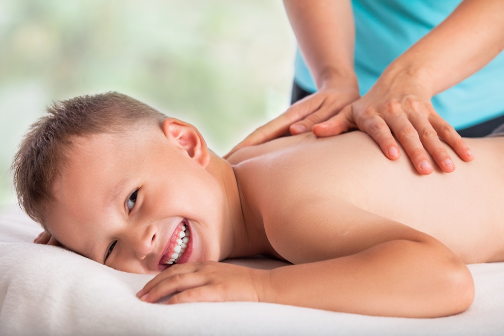 Therapeutic massage and gymnastics at the age of 1 to 7 years (30-45 min), (10 sessions)